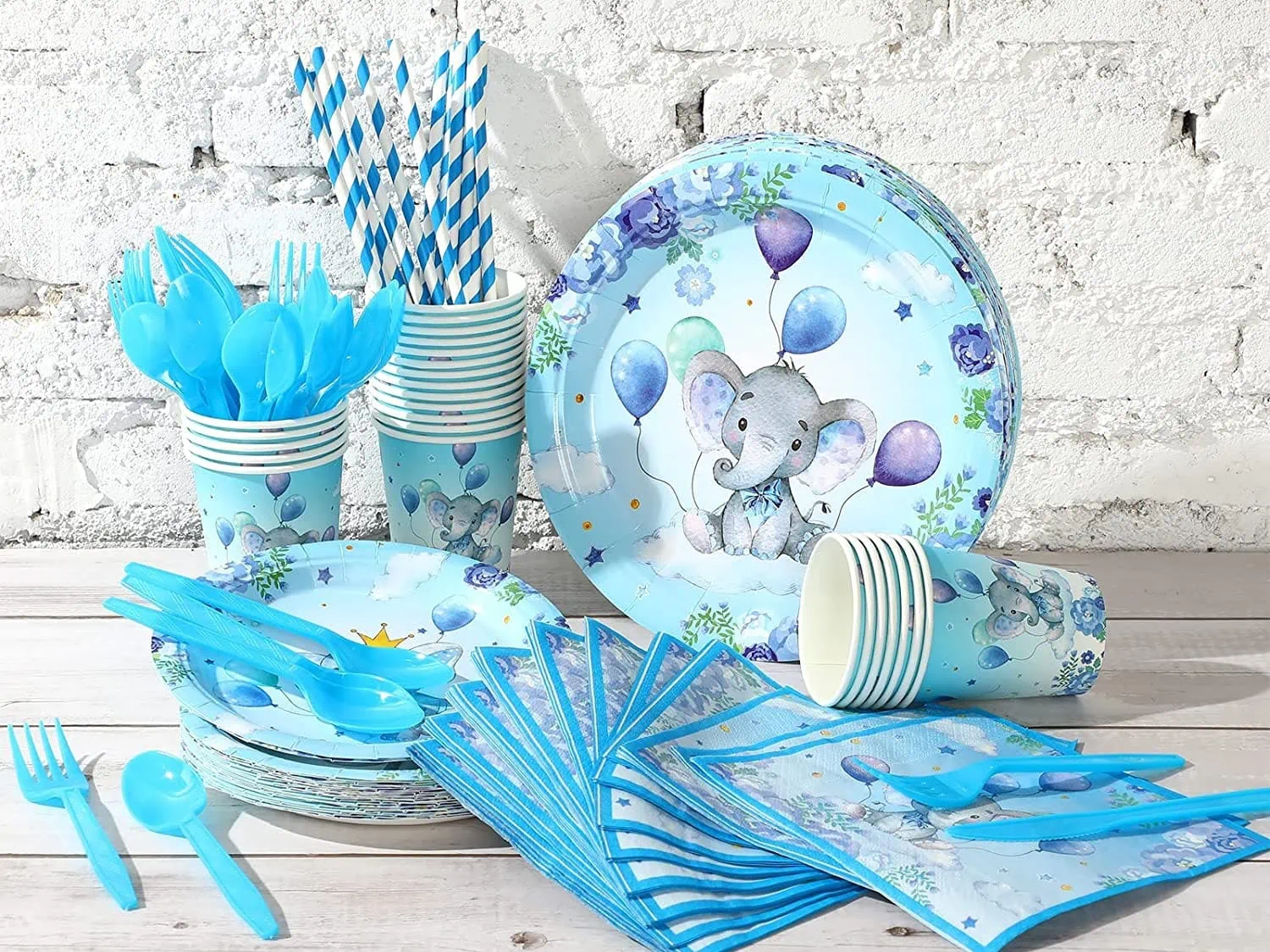 elephant baby shower decor