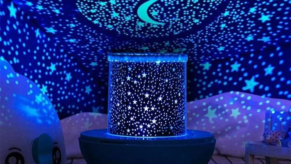 wbs theme over the moon decor