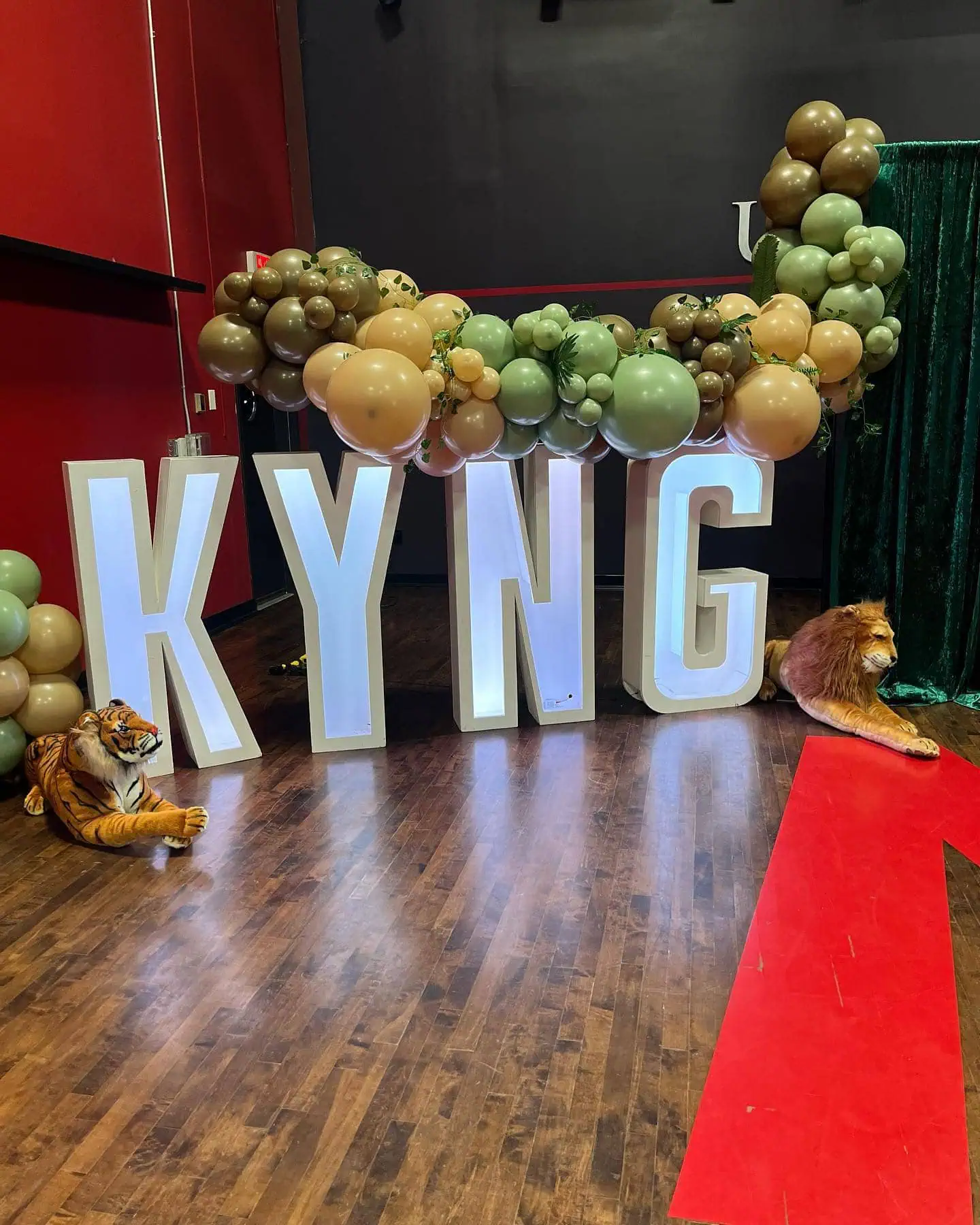 a picture of a safari baby shower organized by Pretty Party Events in Nashville