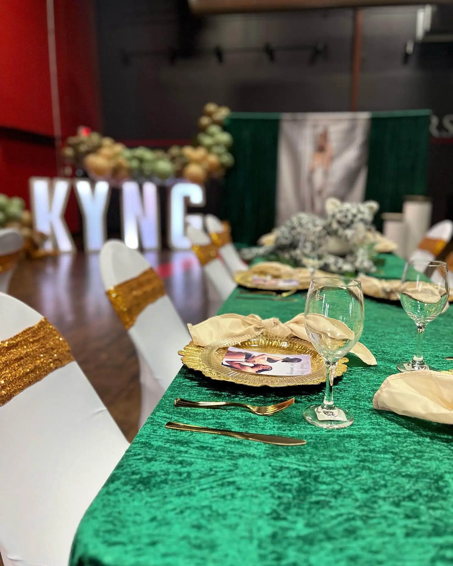 a picture of a safari baby shower organized by Pretty Party Events in Nashville